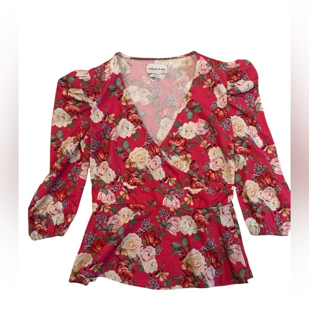 Size XS Valencia and Vine blouse dark pink floral faux wrap top - Picture 2 of 7